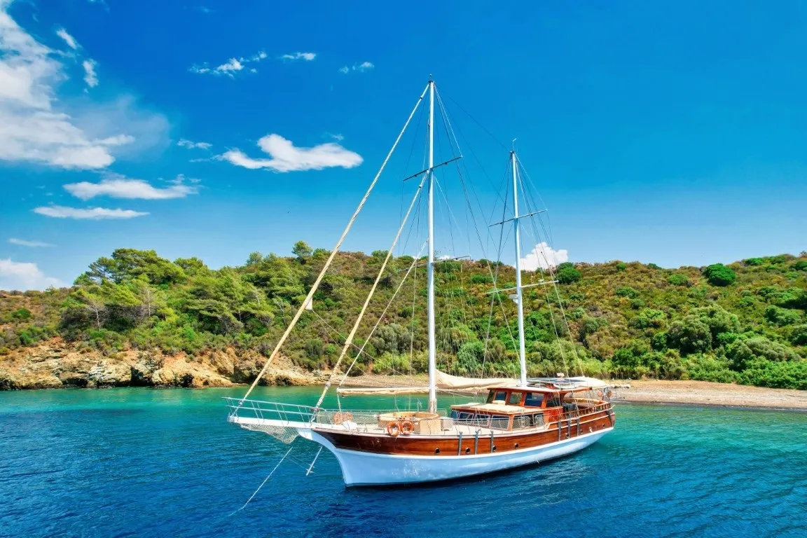 Yacht image