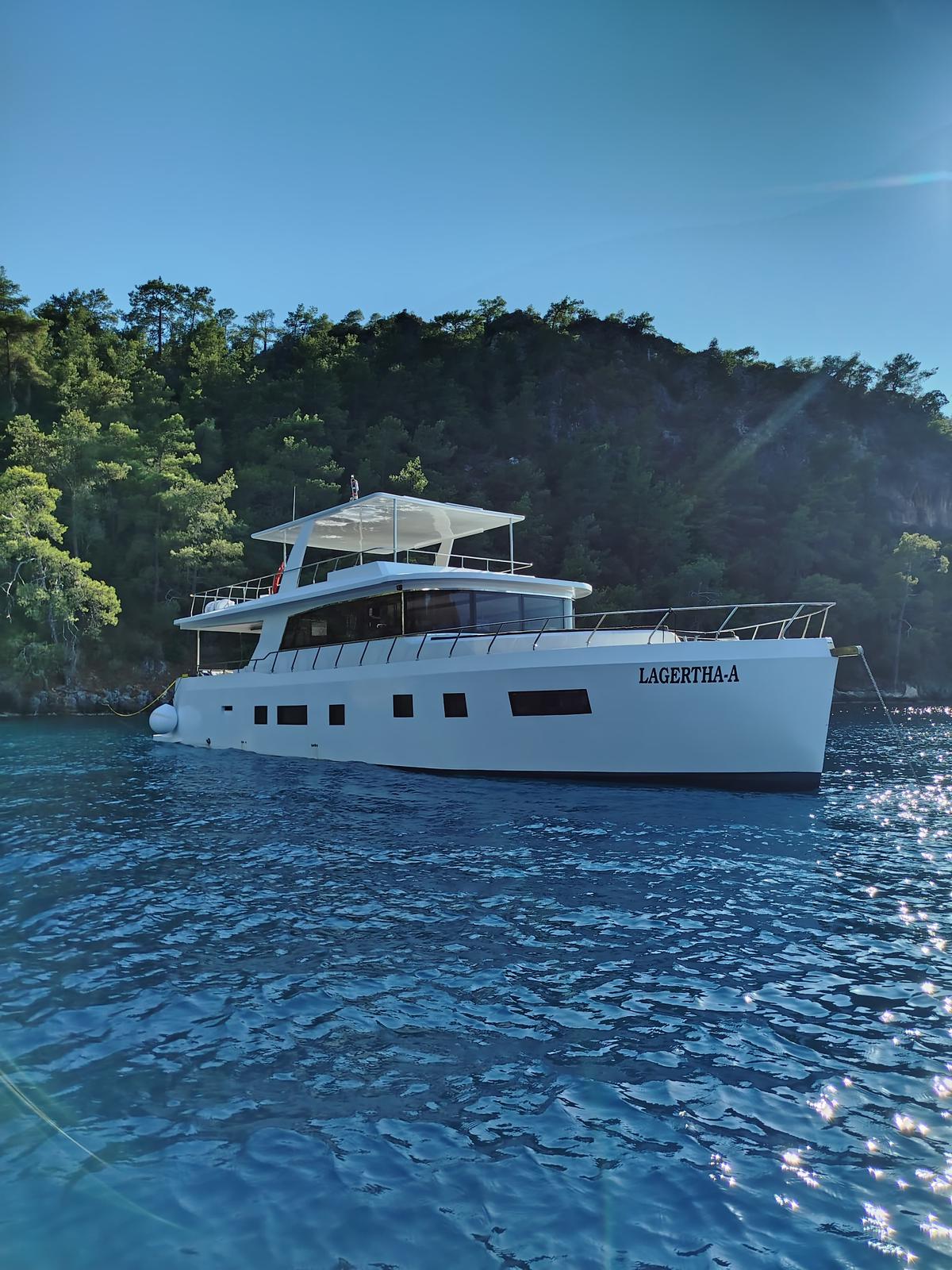Yacht image