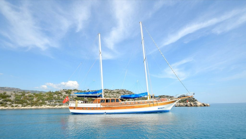 Yacht image