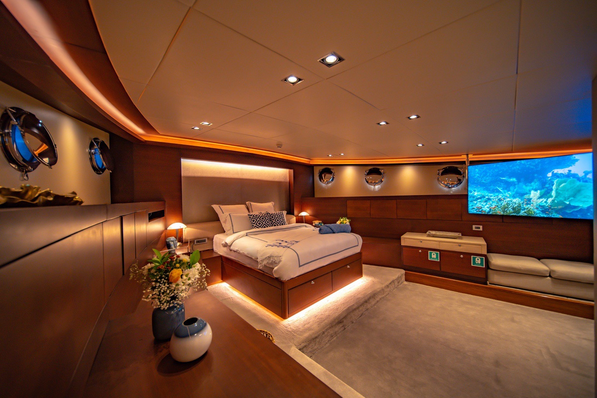 Gallery Thumbnail 19