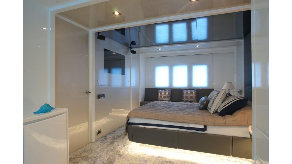 Gallery Thumbnail 10