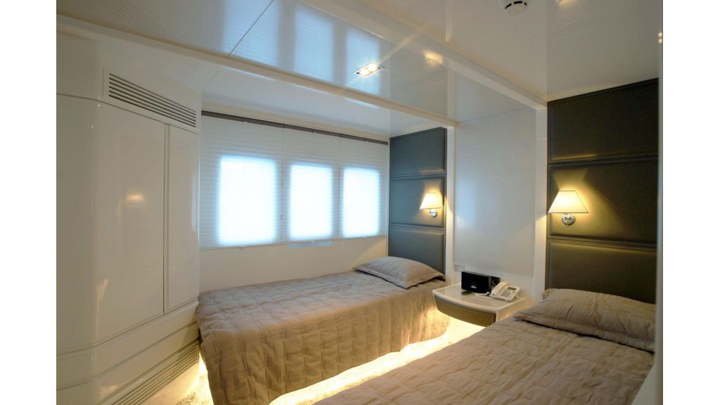 Gallery Thumbnail 12