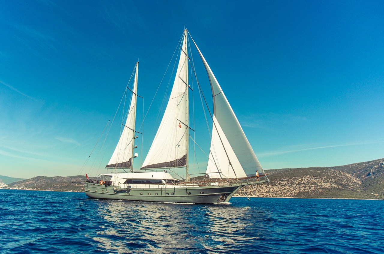 Yacht image