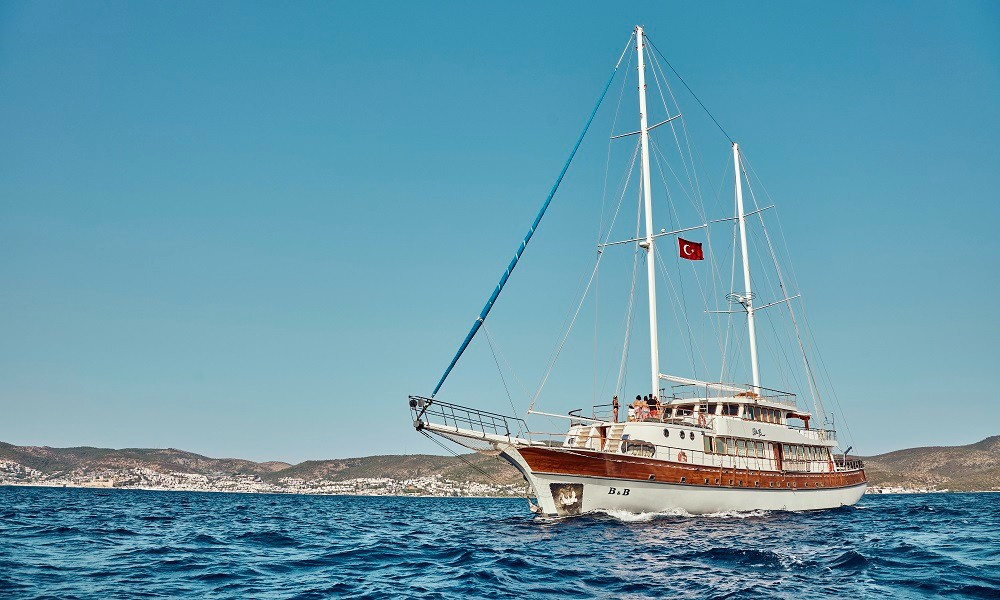 Yacht image