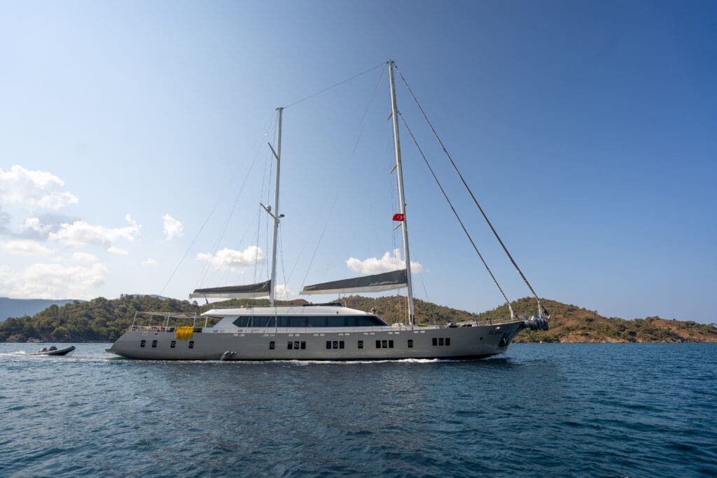 Yacht image